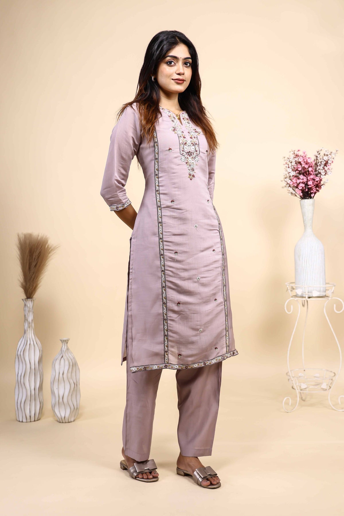Mauve Embroidered Silk-Blend Straight Kurta & Pant 2 Piece Set