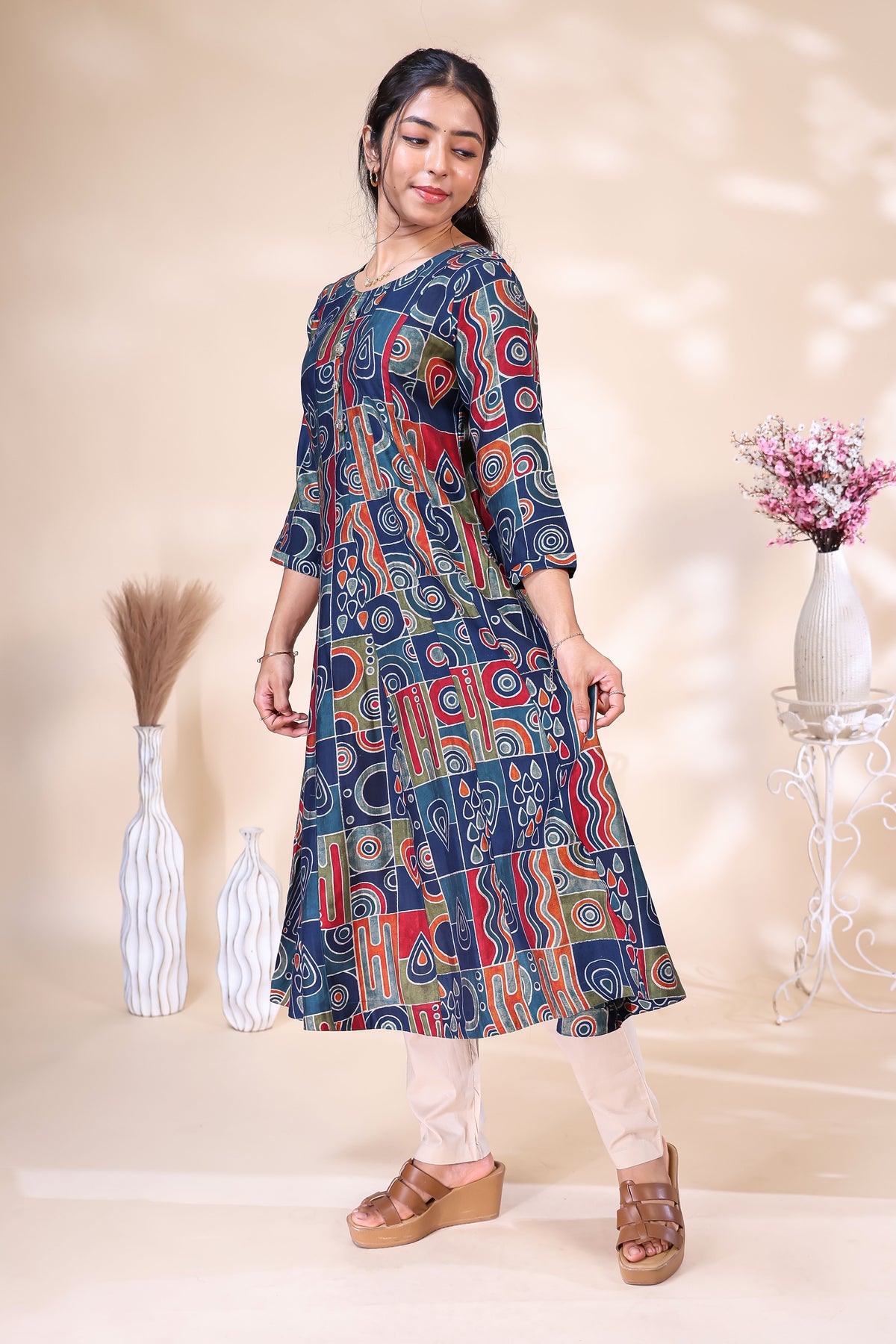 Women's Multicolor Abstract Print with Front Slit