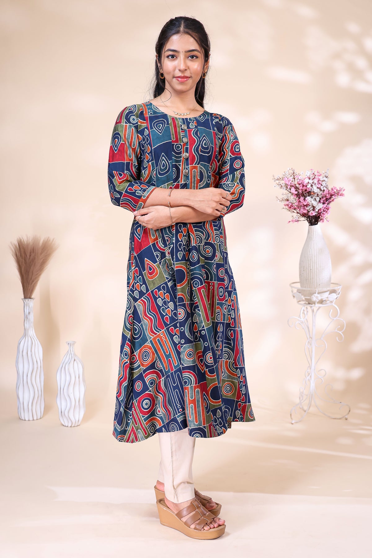 Women's Multicolor Abstract Print with Front Slit
