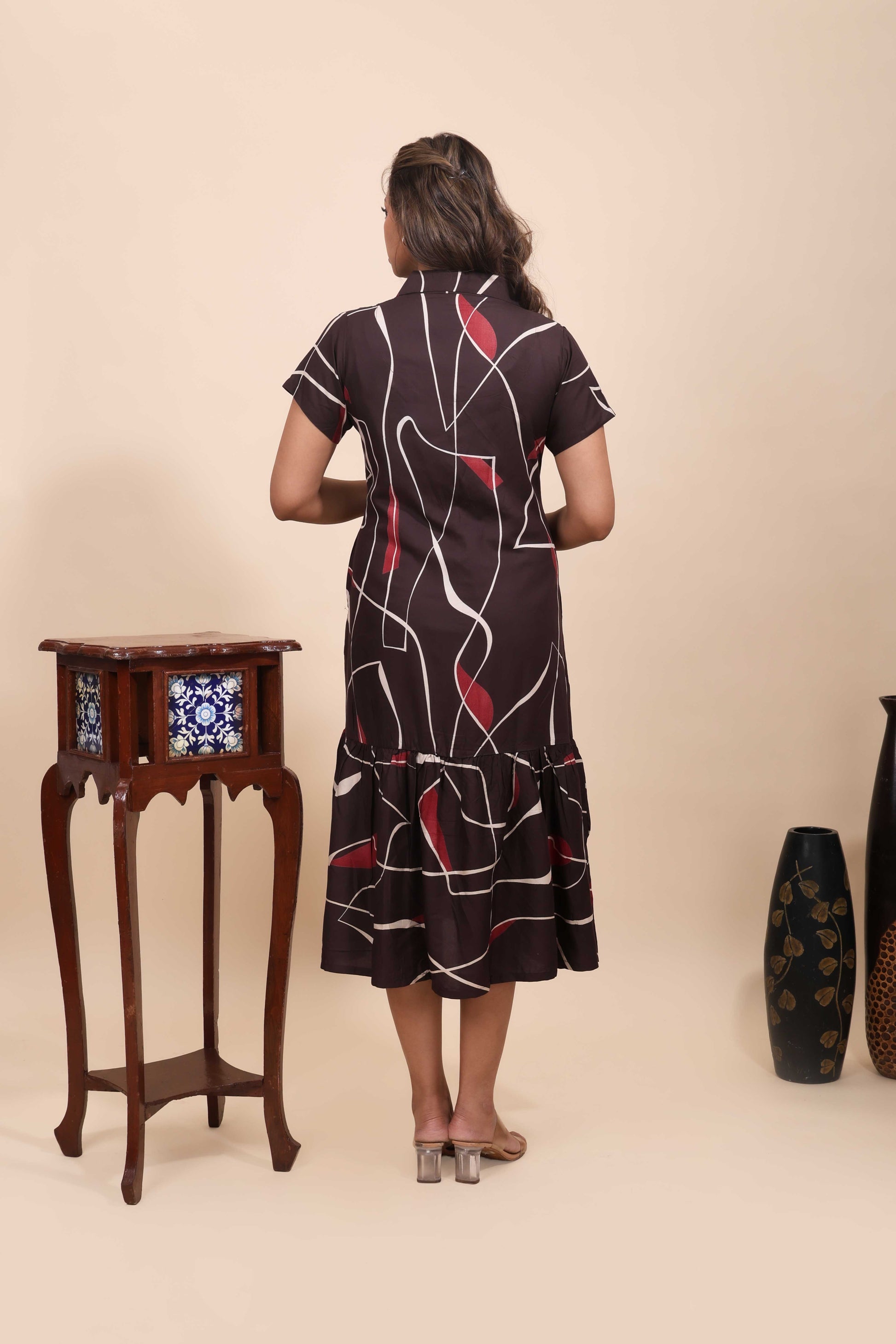 Contemporary Geometric Print Front-Button Midi Dress with Ruffled Hem
