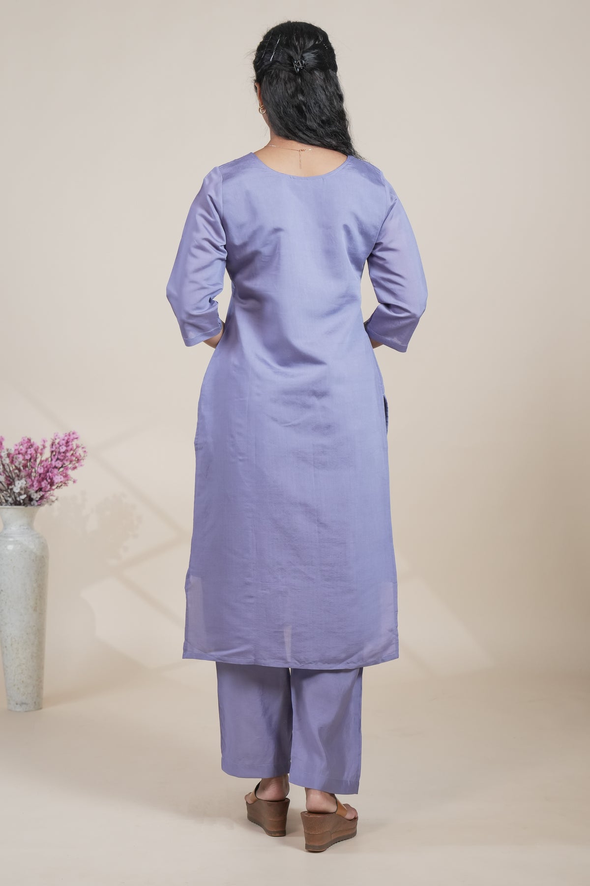 Elegant Lavender Embroidered Straight Kurta with Pants Set