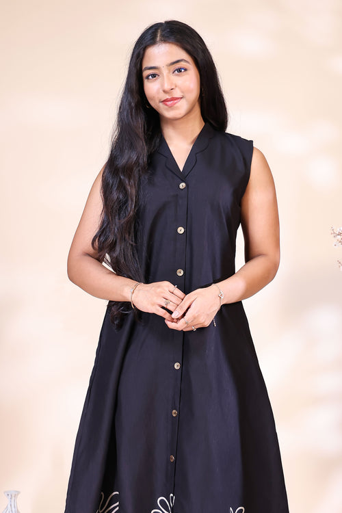 Elegant Black Sleeveless Dress with Abstract Floral Border Embroidery