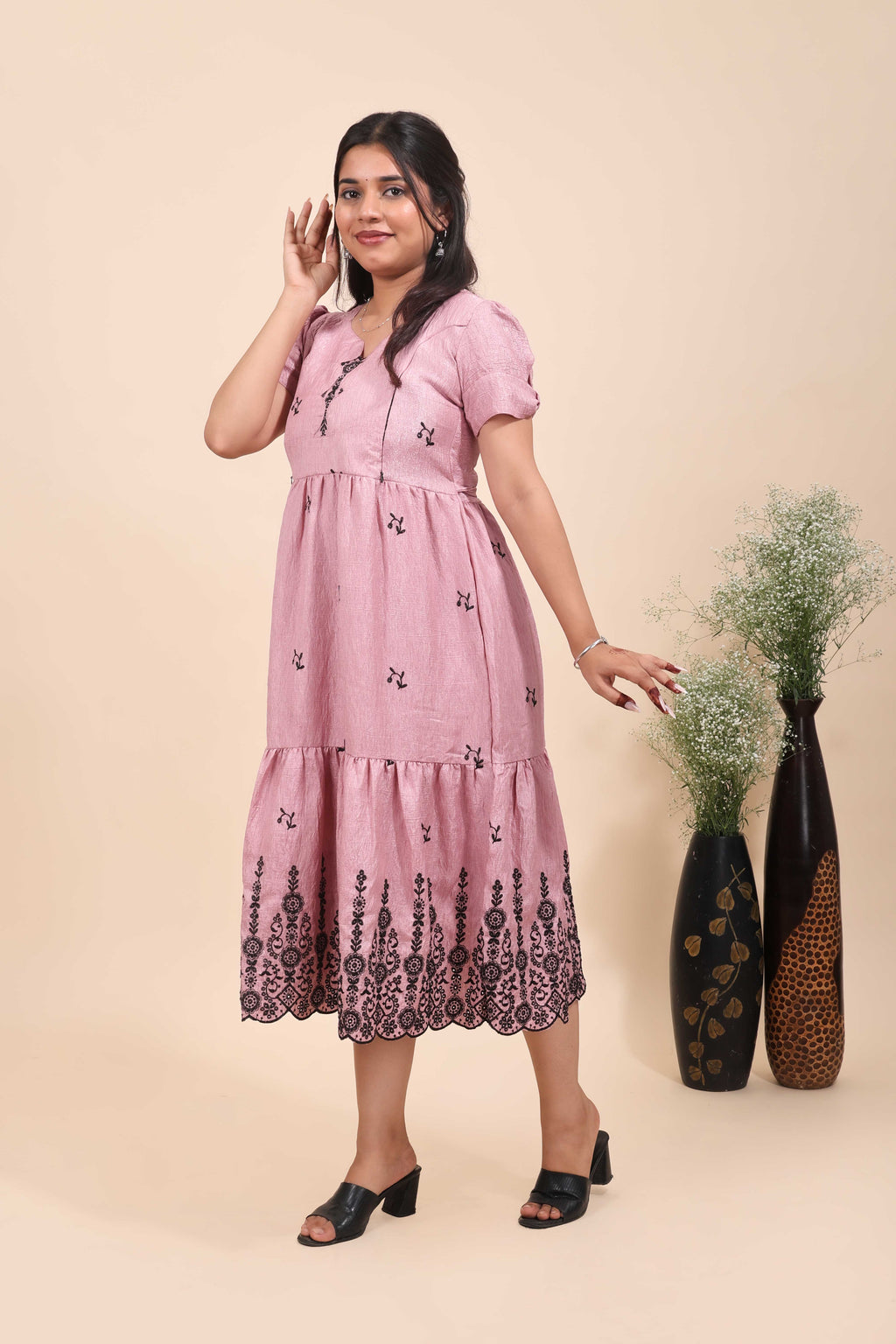 Mauve Pink Cotton-Linen Tiered maxi Dress with Black Scalloped Embroidery