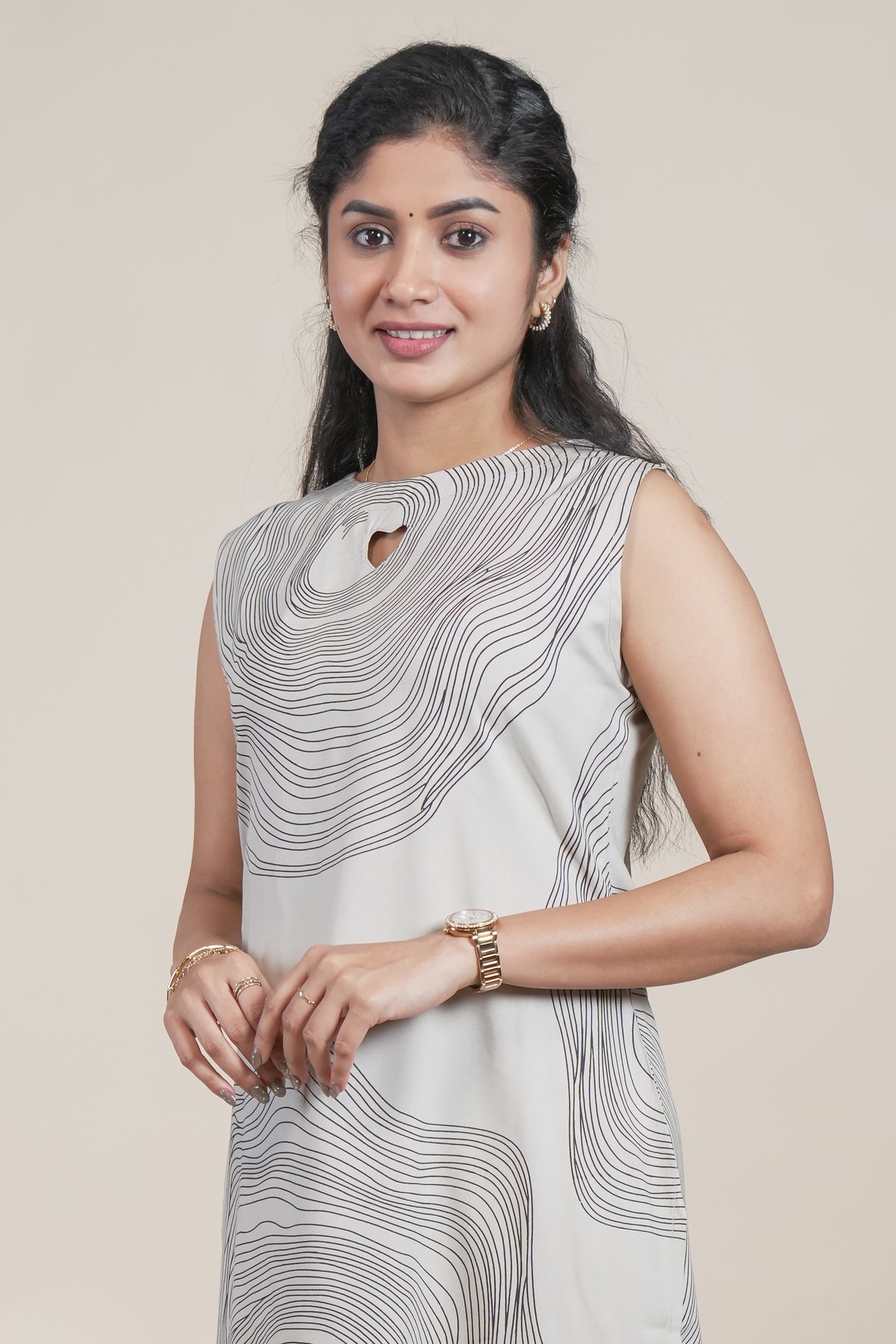 Elegant Abstract Line-Printed Straight Kurta and Pants Set