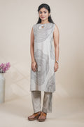 Elegant Abstract Line-Printed Straight Kurta and Pants Set