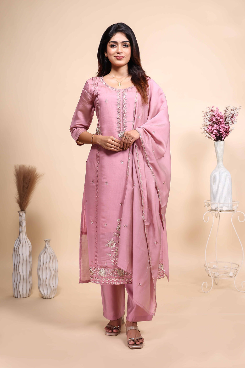 Elegant Dusty Pink Hand-Embroidered 3 piece Set with Dupatta