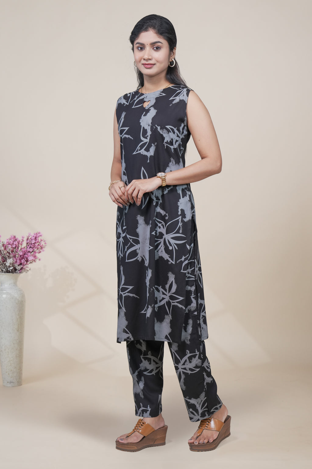 Black and Grey Floral Print Sleeveless Kurta with Matching Pants Set