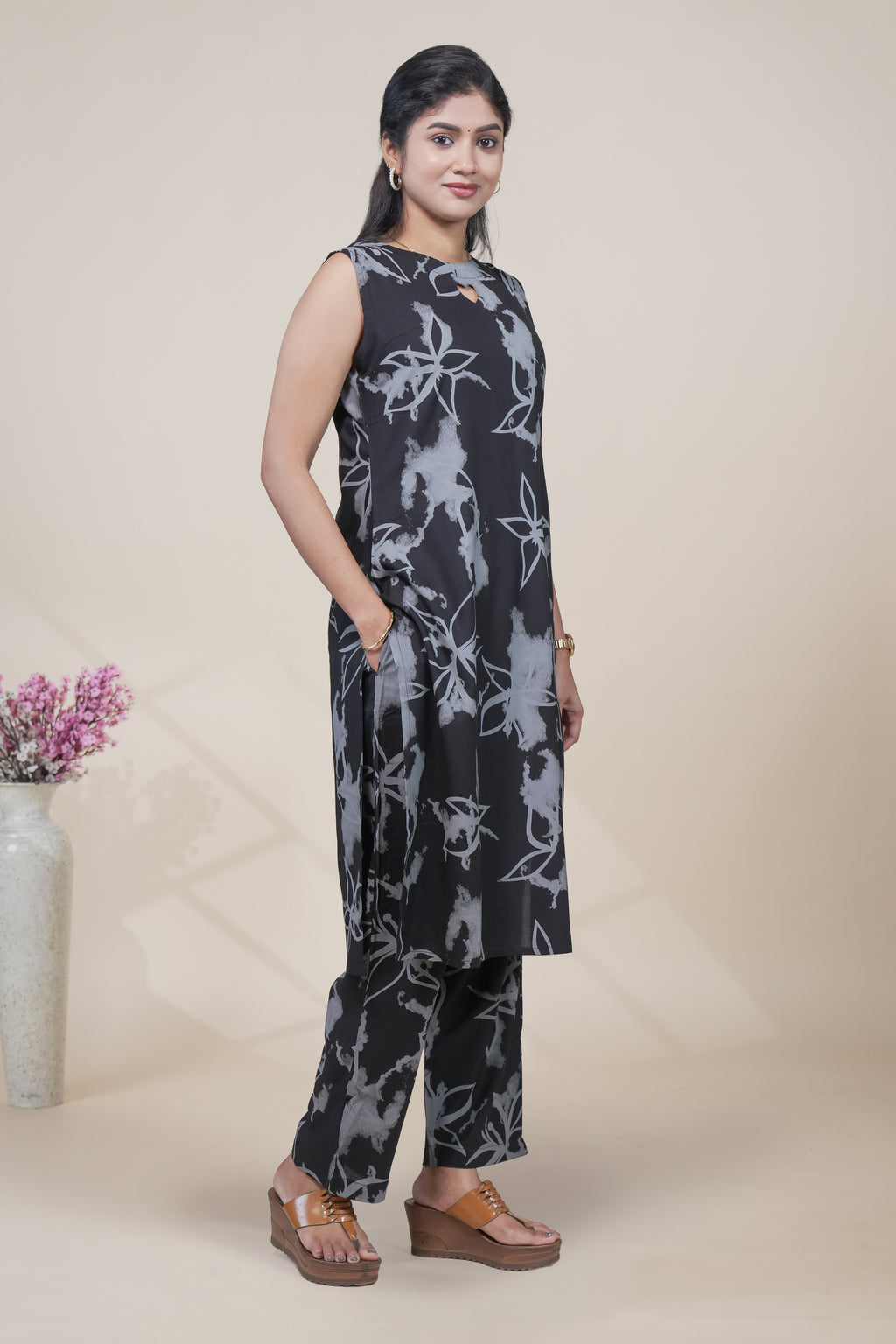 Black and Grey Floral Print Sleeveless Kurta with Matching Pants Set
