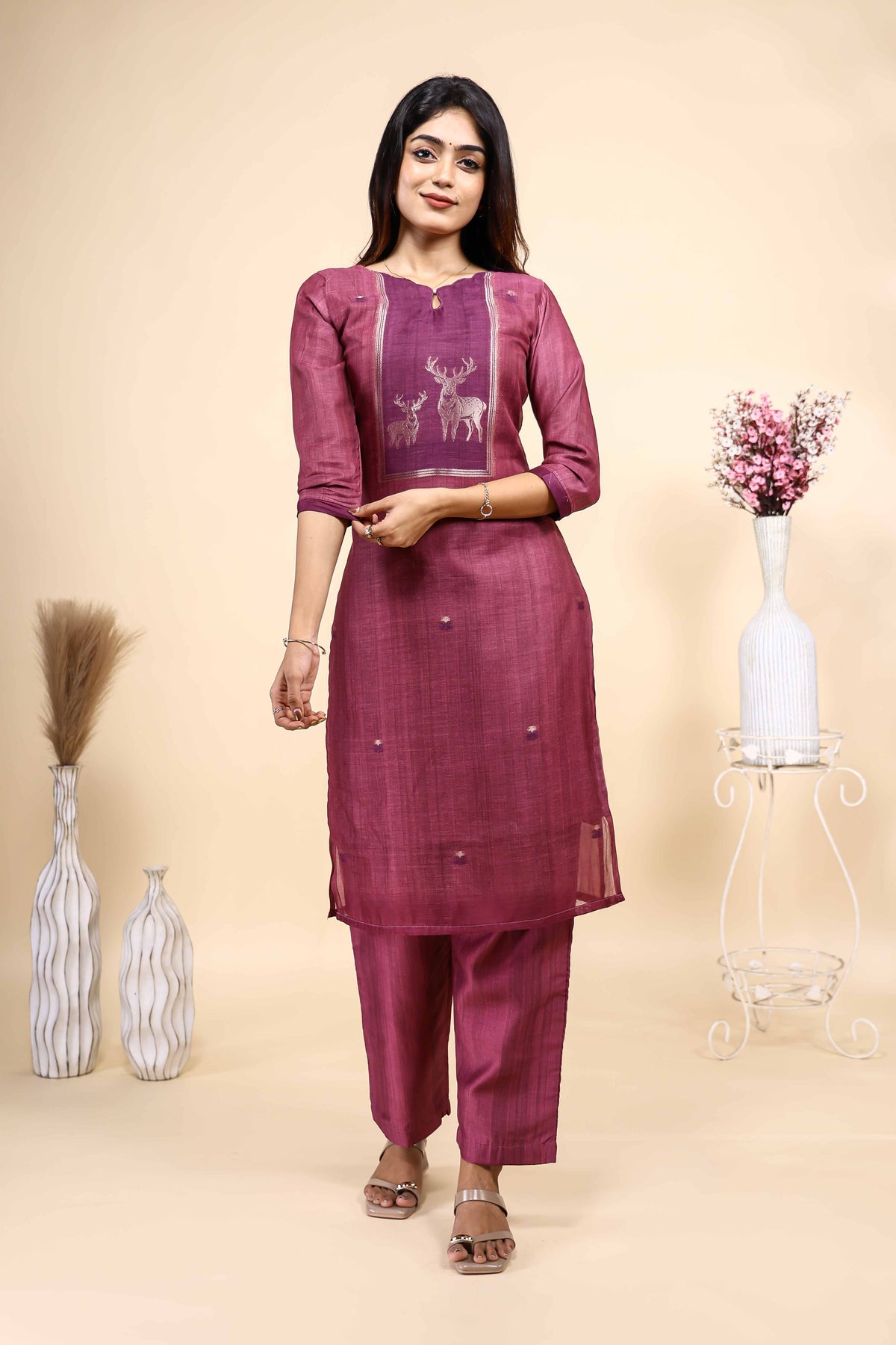 Elegant Plum Mauve Set with Animal Motif Embroidery & Matching Dupatta