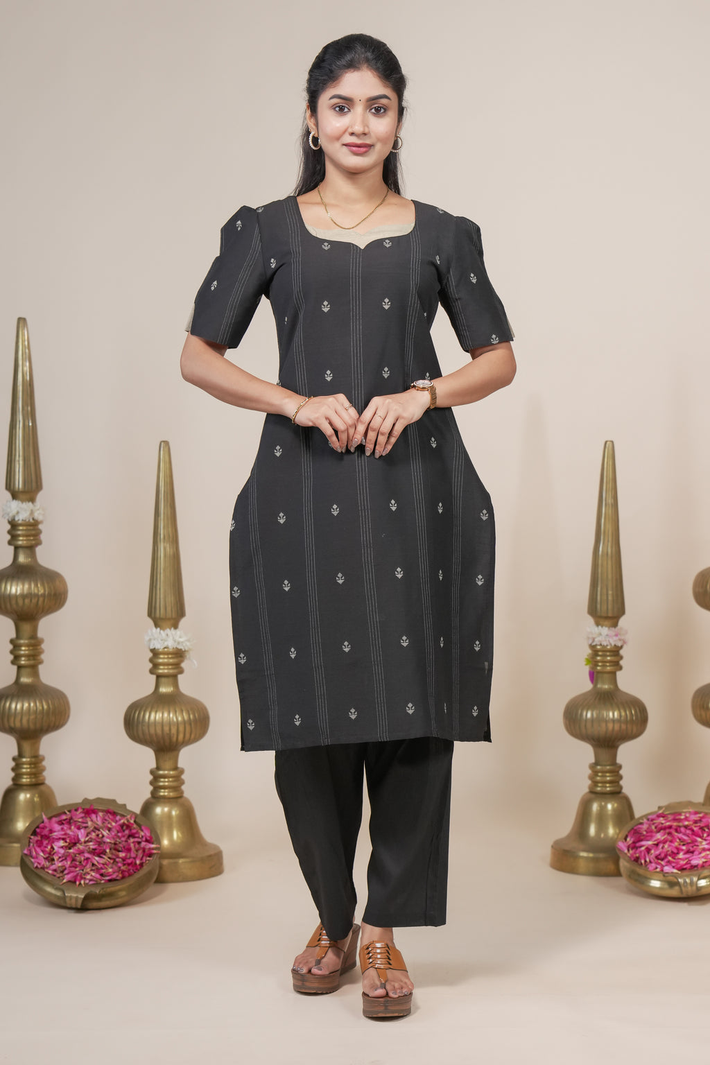 Elegant Black Kurta Set with Zari Detailing and Dupatta