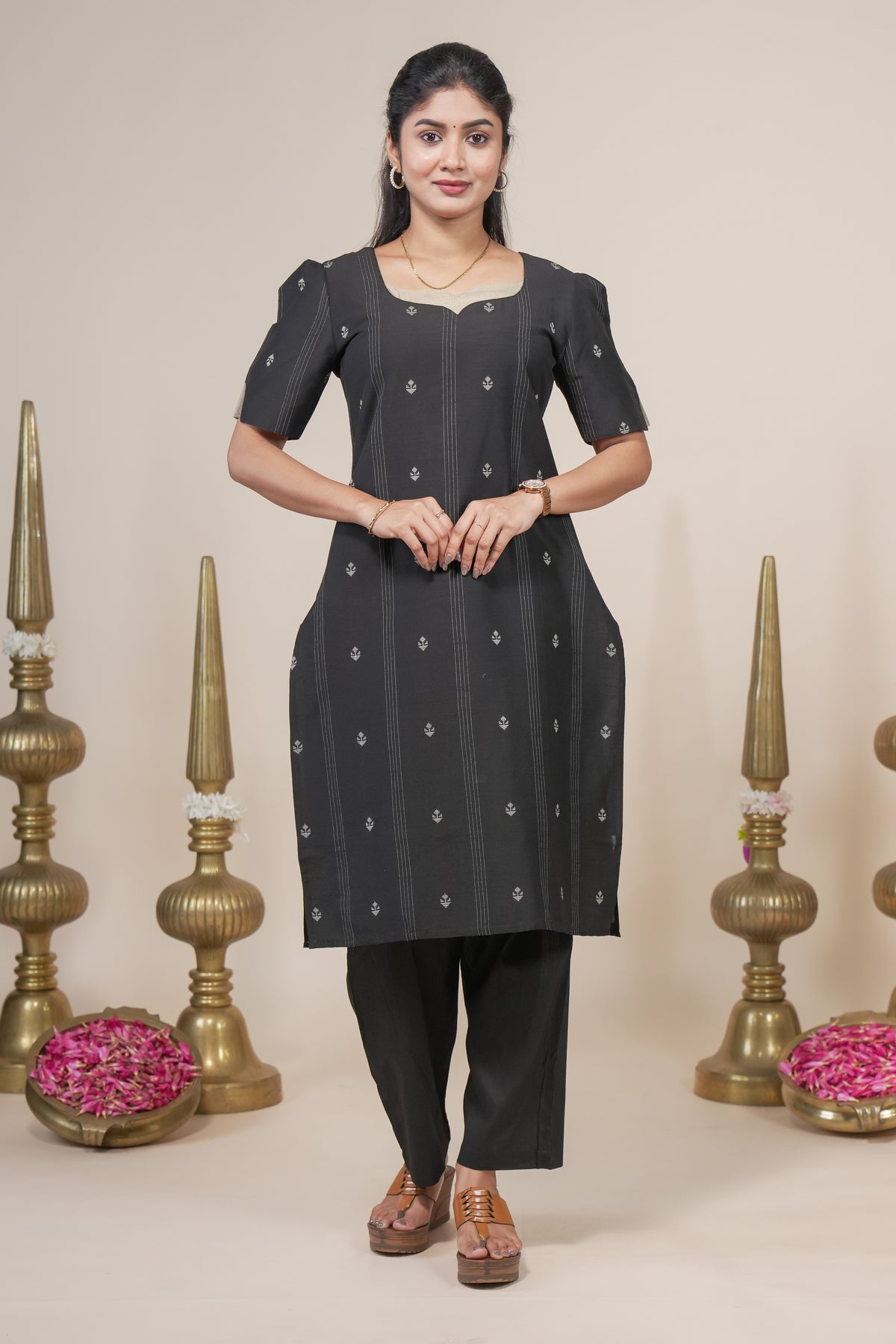 Elegant Black Kurta Set with Zari Detailing and Dupatta