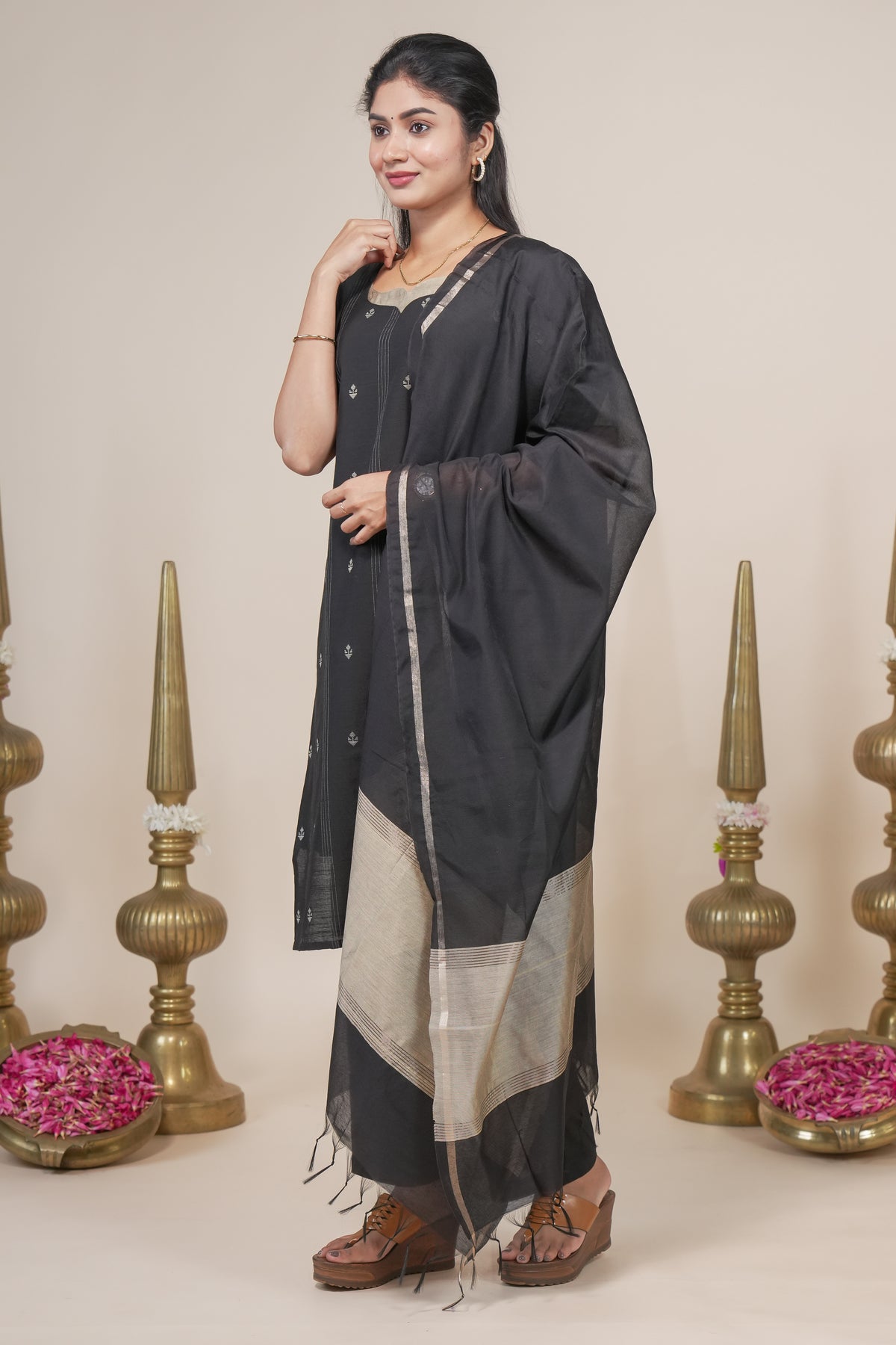 Elegant Black Kurta Set with Zari Detailing and Dupatta