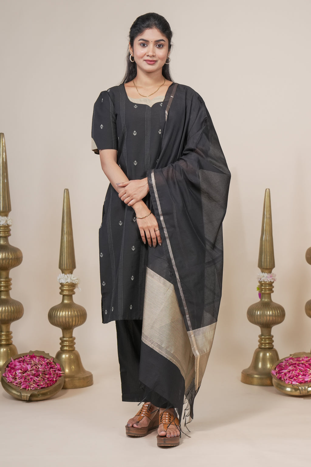 Elegant Black Kurta Set with Zari Detailing and Dupatta