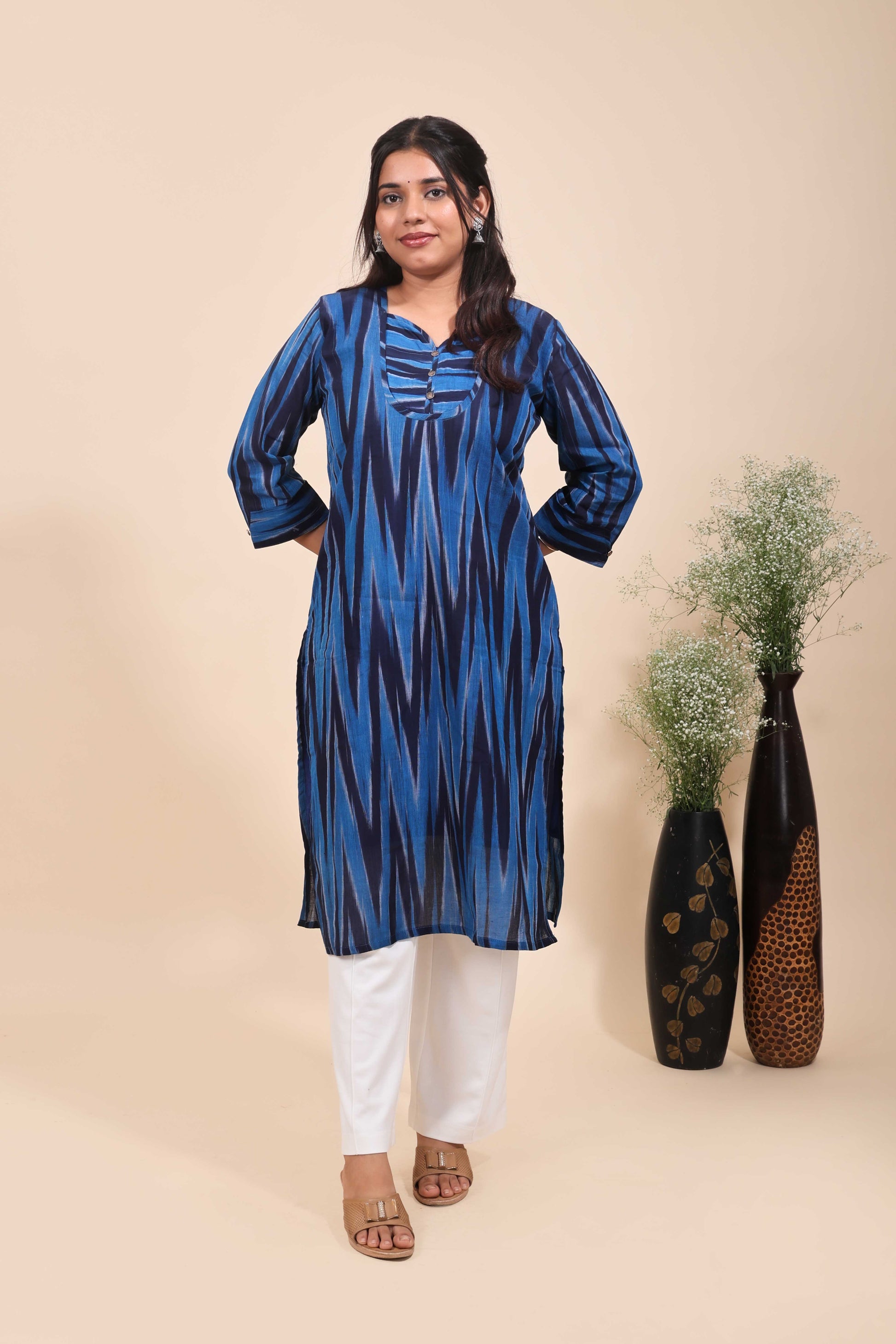 Women's Indigo Blue Ikkat Print Straight Cotton Kurta