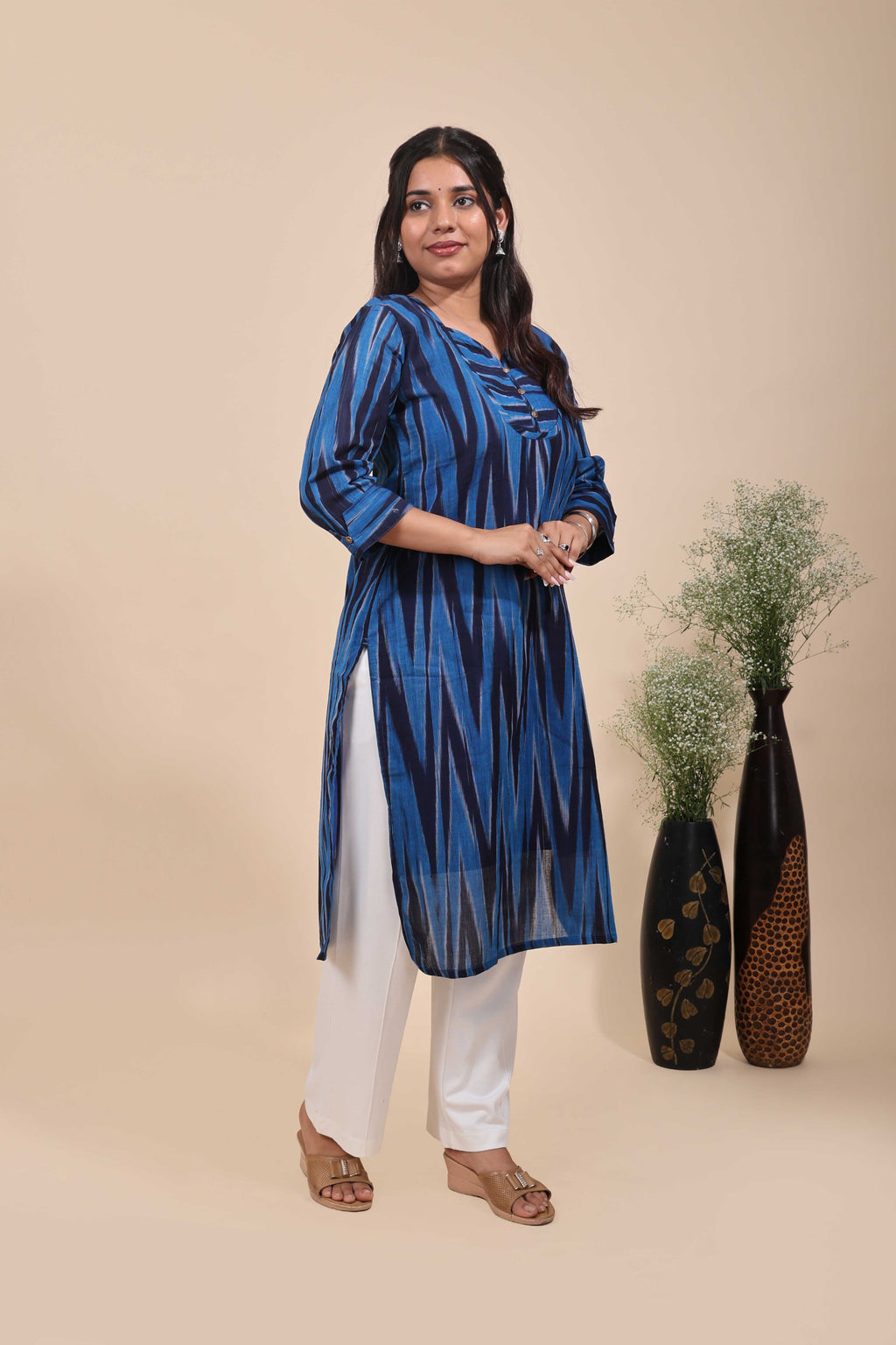 Women's Indigo Blue Ikkat Print Straight Cotton Kurta