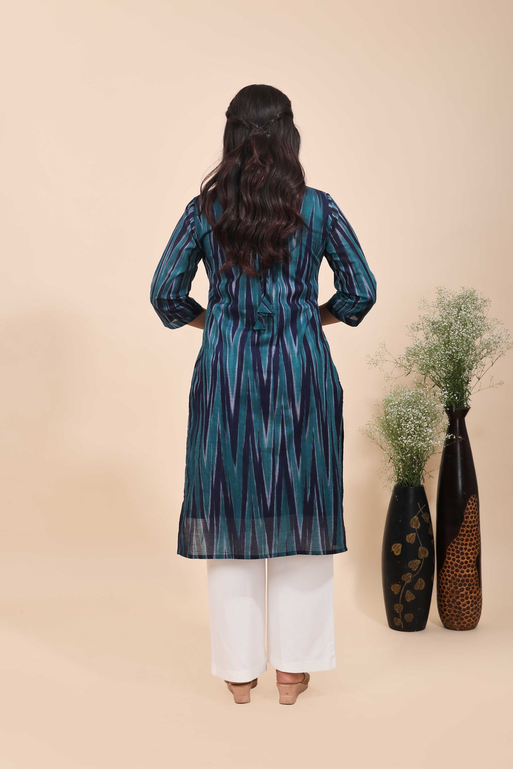 Women's Teal & Navy Blue Ikat Straight Cotton Kurta
