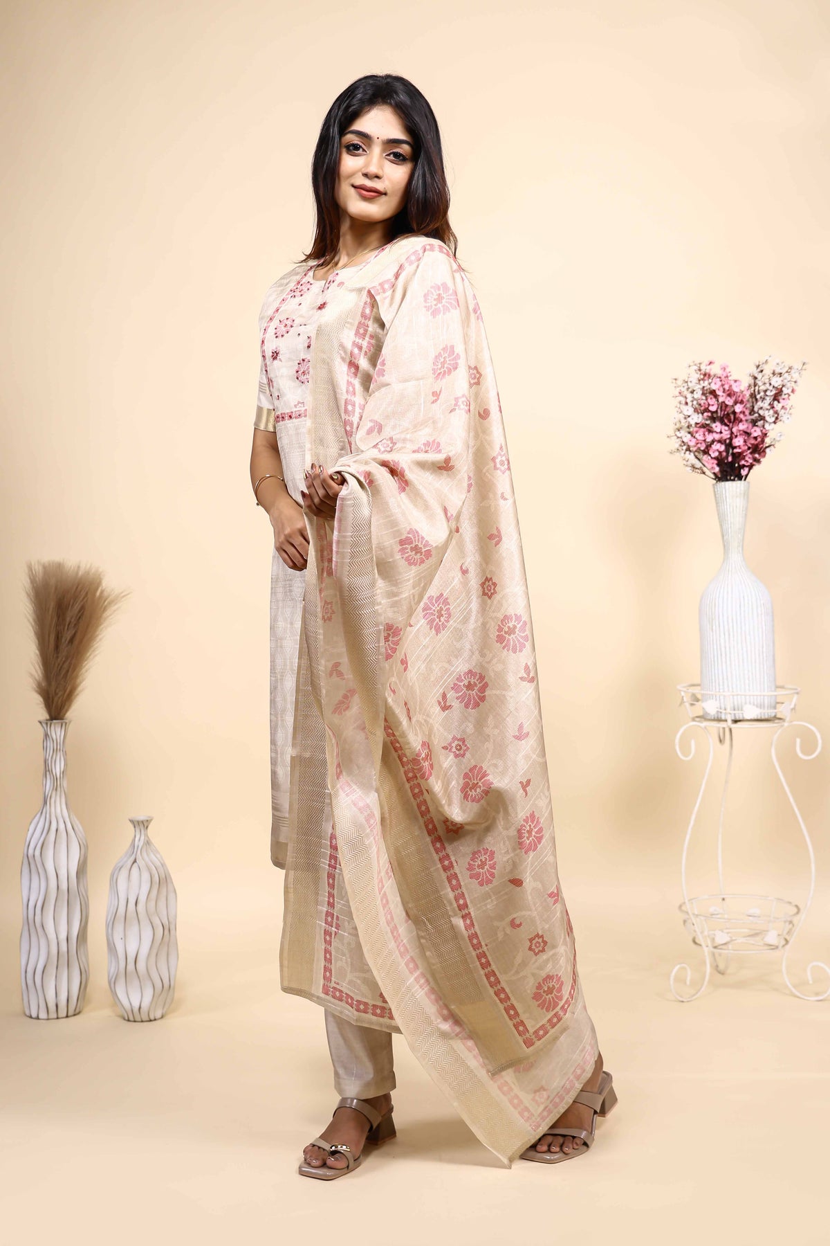 Elegant Beige loral Embroidered Unstitched/Stitched Salwar Suit Set with Matching Dupatta set