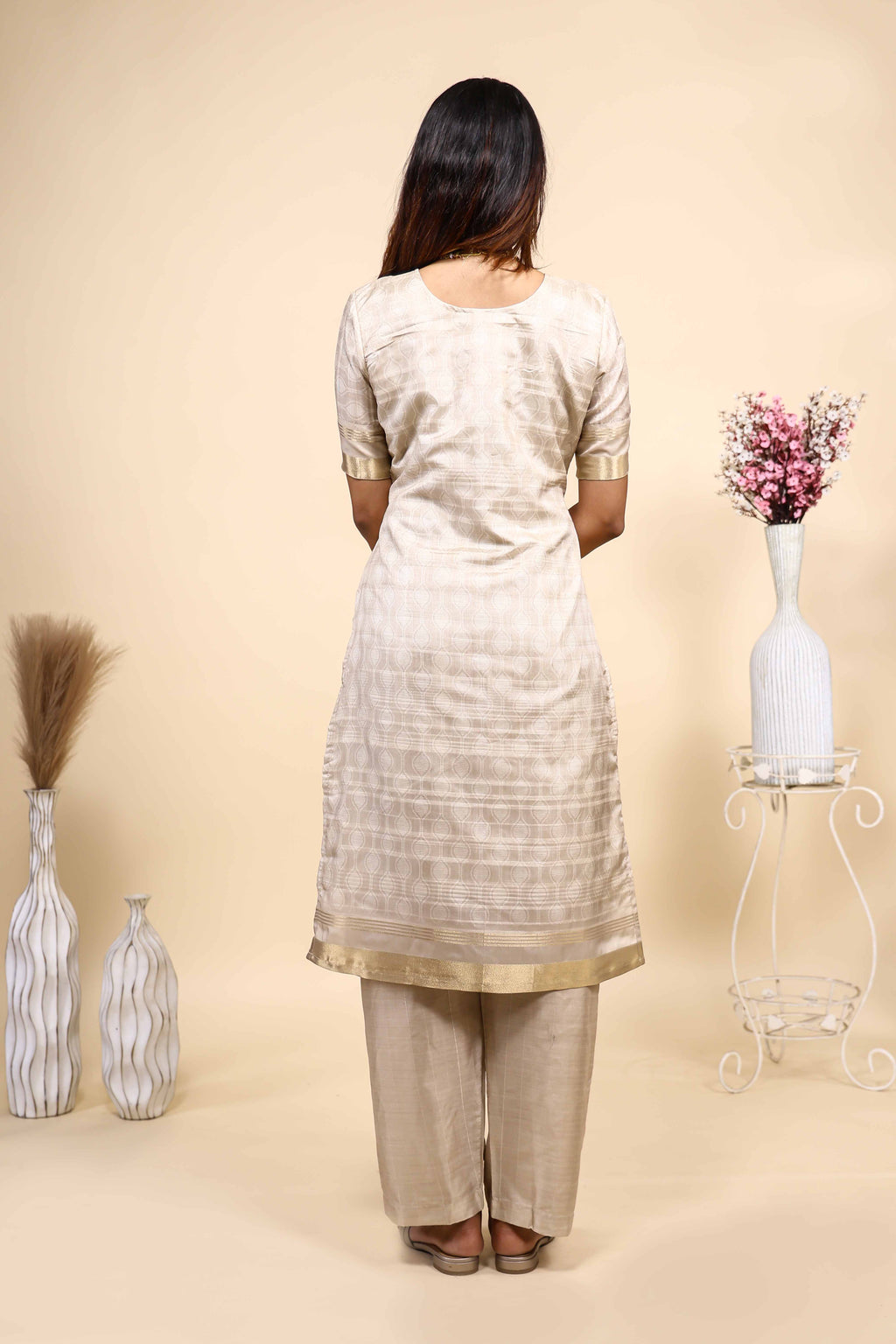 Elegant Beige loral Embroidered Unstitched/Stitched Salwar Suit Set with Matching Dupatta set