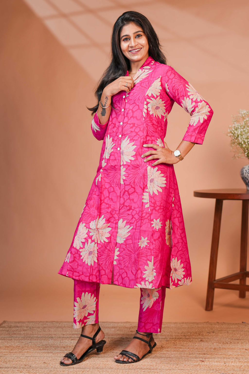 Elements and Modeling Presentation For The Contemporary EthnicDark Pink Co-ord Sets