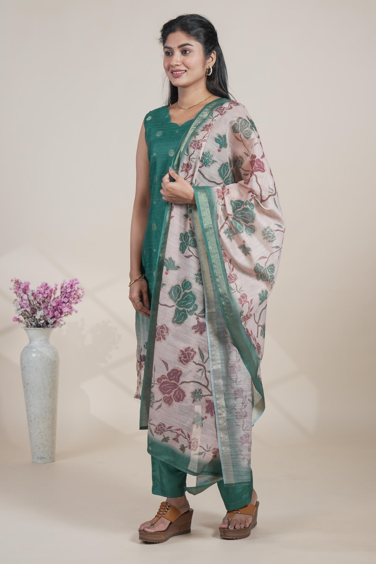 Elegant Emerald Green Suit Set with Floral Printed Dupatta