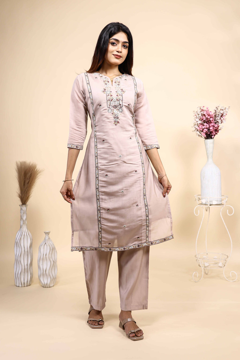 Elegant Dusty Pink Embroidered Straight Kurta with Pants 2 Piece Set