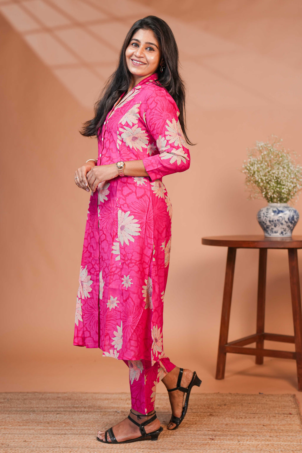 Elements and Modeling Presentation For The Contemporary EthnicDark Pink Co-ord Sets