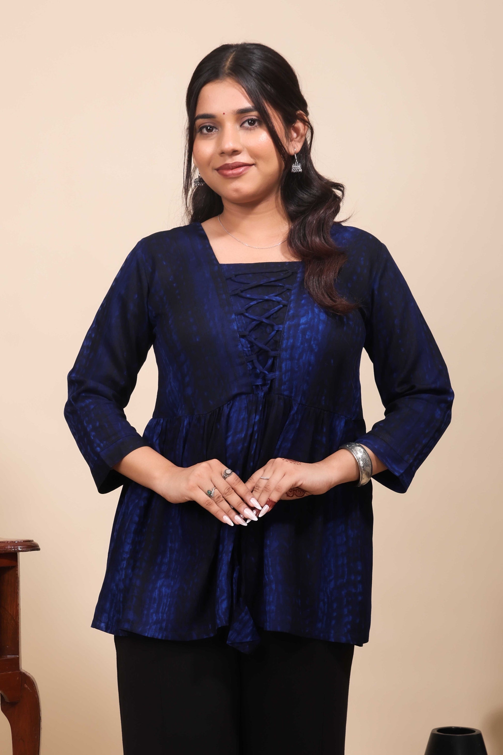Women's Blue & Black Shibori Print 3/4 Sleeve Peplum Top