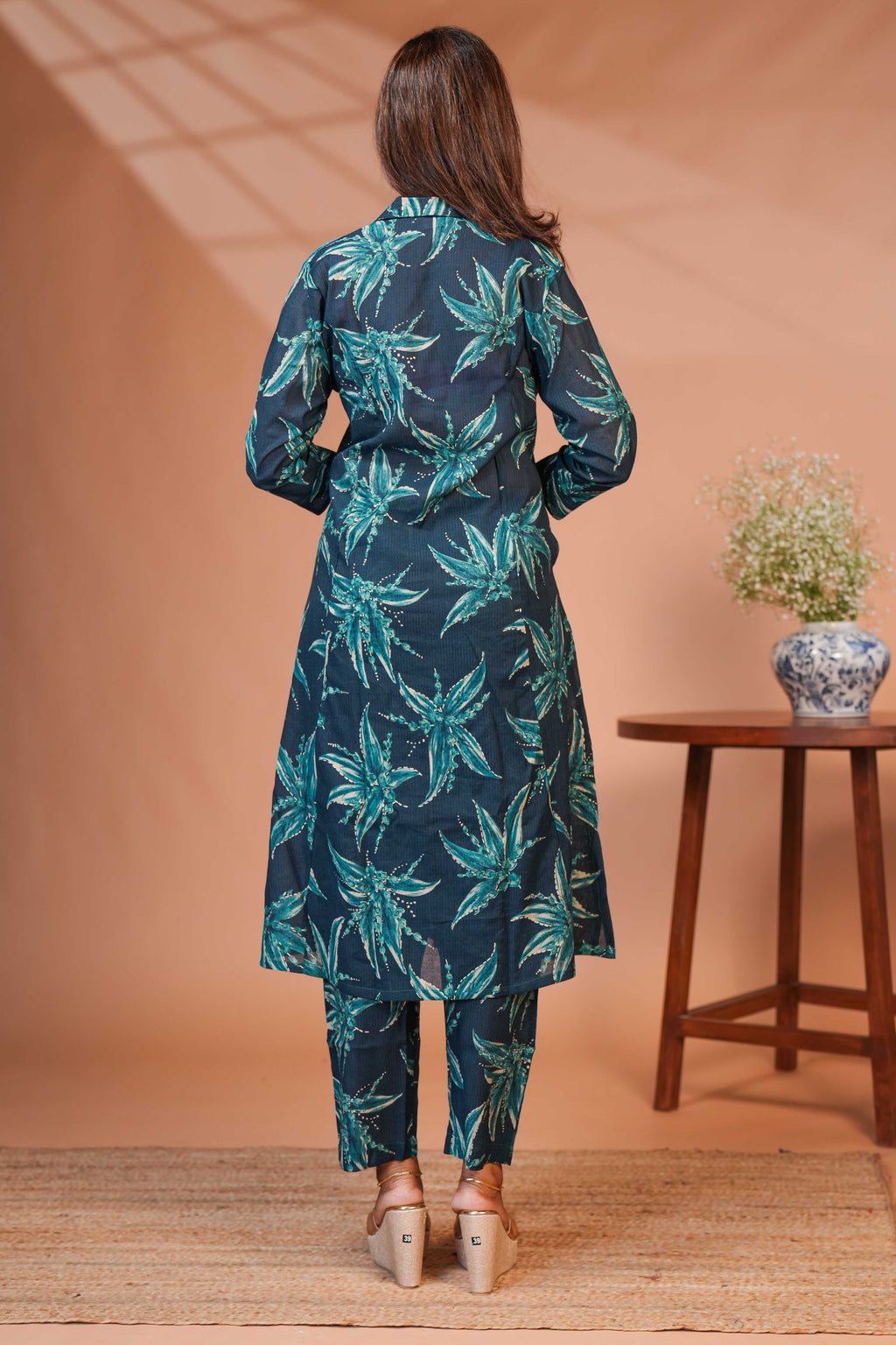 Beige Base With Dark Blue Blossom Design Flower Abstract Print