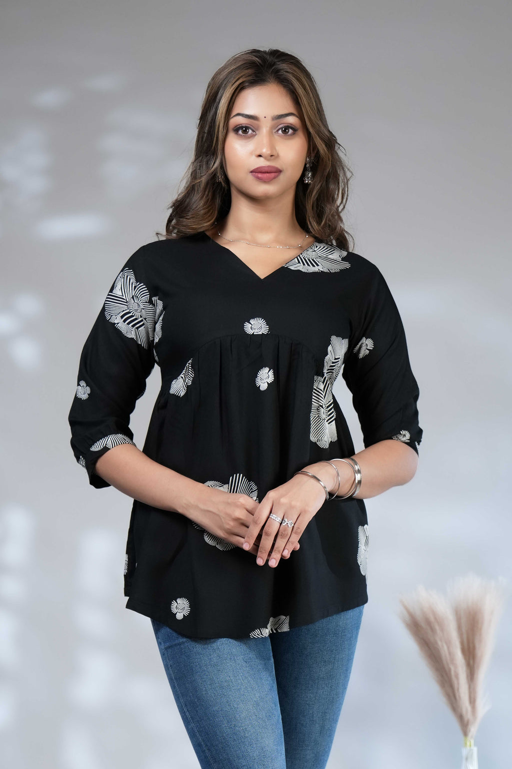 Women's Black Printed V-Neck Babydoll Style Tunic Top