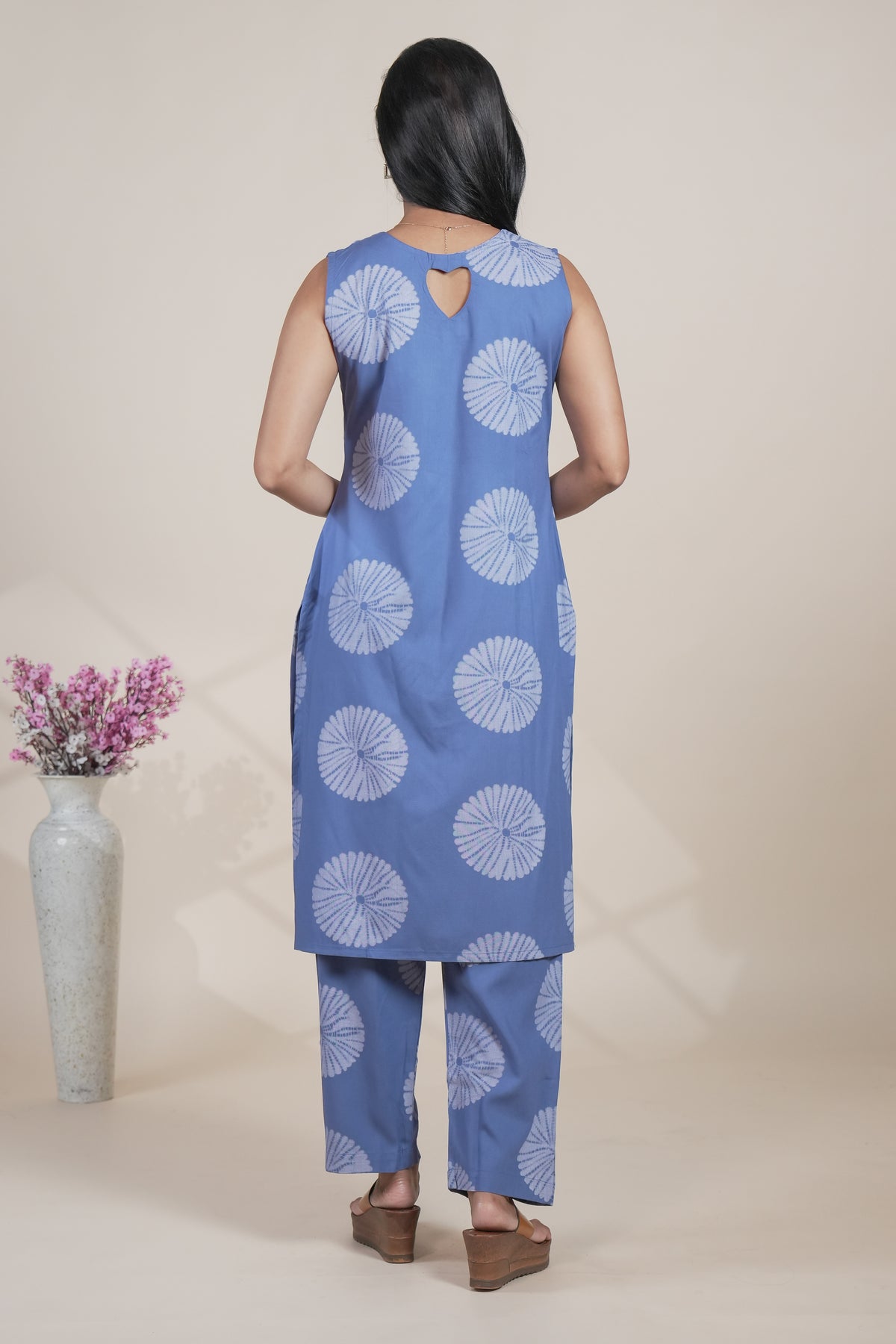 Blue Tie-Dye Printed Sleeveless Kurta with Matching Pants Set