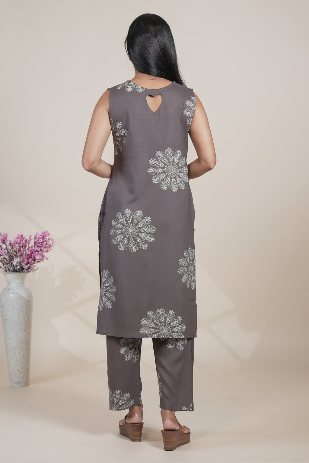Grey Floral Printed Kurta with Matching Pants Set