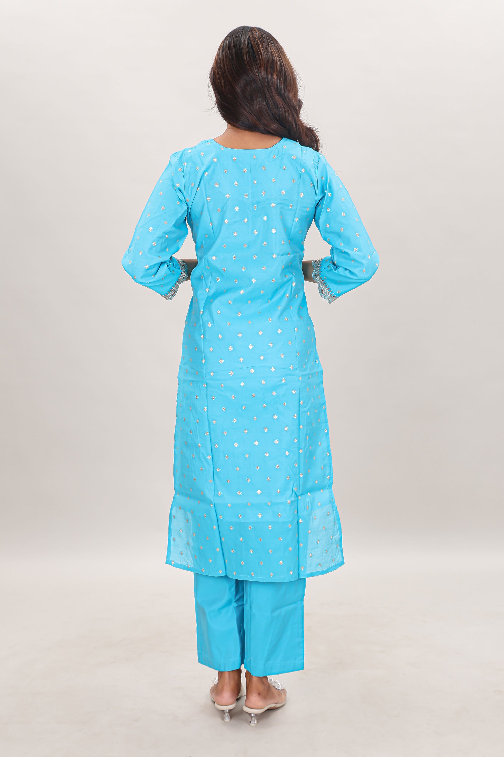 Sky Blue Embroidered Silk Kurta Set with Floral Organza Dupatta