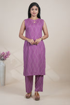 Elegant Purple Wave-Embroidered Sleeveless Kurta and Pants Set