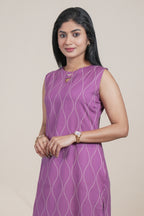 Elegant Purple Wave-Embroidered Sleeveless Kurta and Pants Set