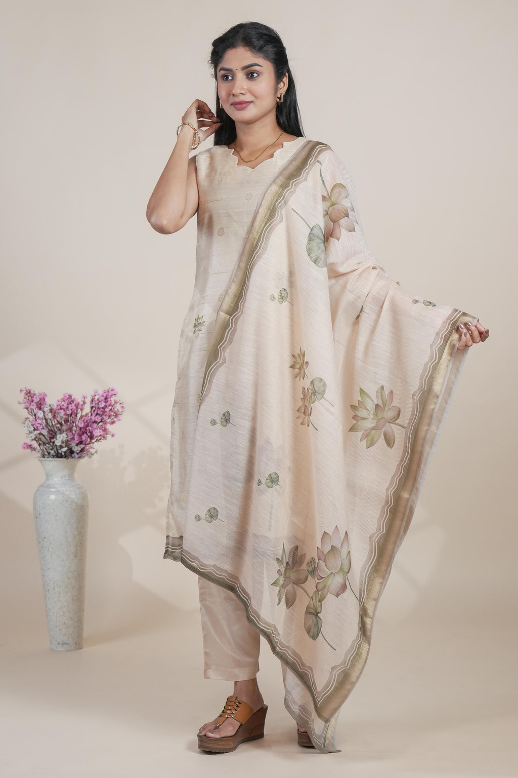 Elegant Beige Jacquard butti Floral Printed Kurta Set with Dupatta