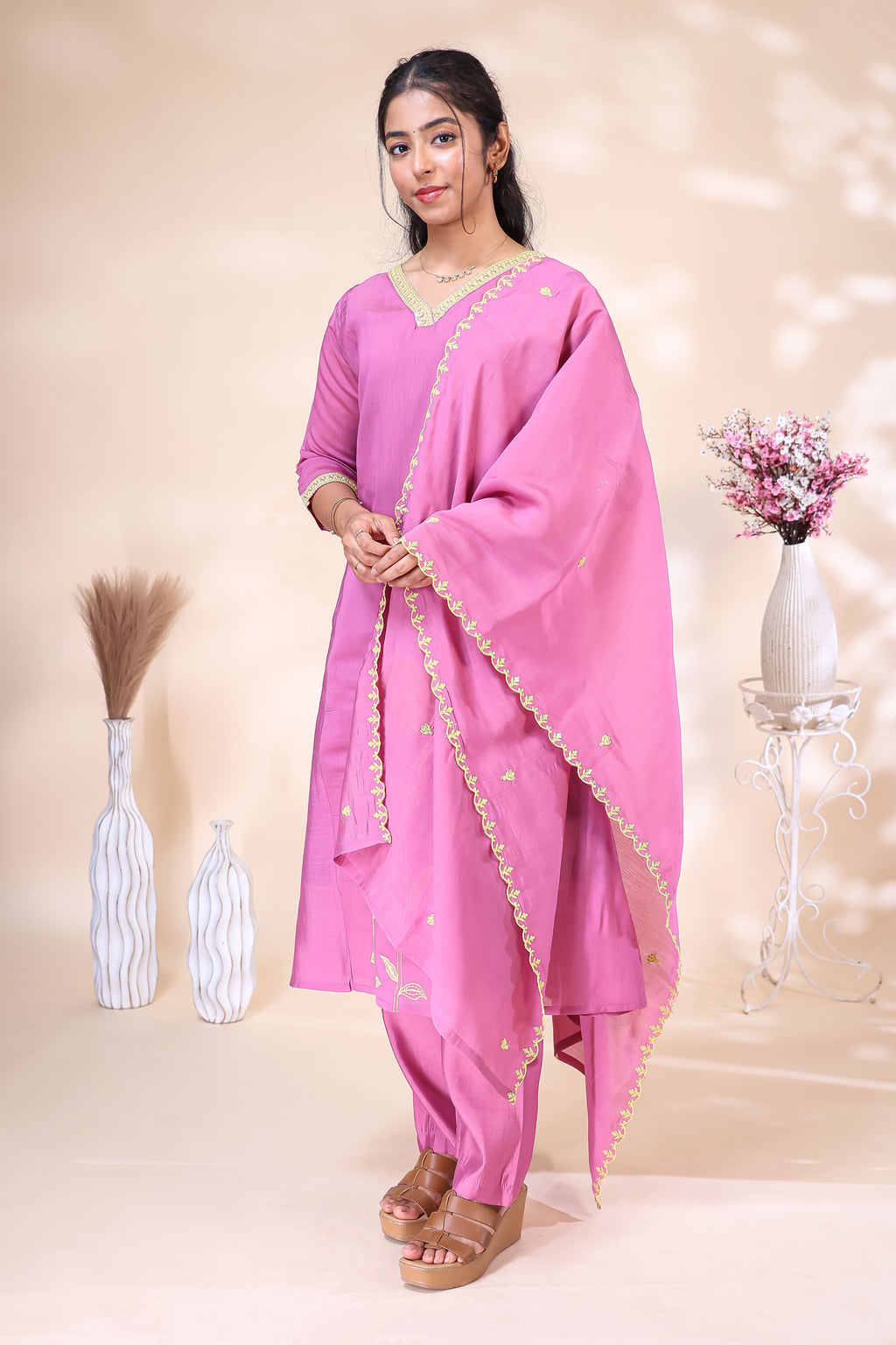 Elegant Pink Embroidered Kurta 3 PoSet with Matching Dupatta