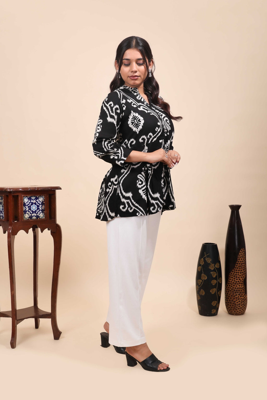 Black & White Ikat Print Peplum Tunic Top