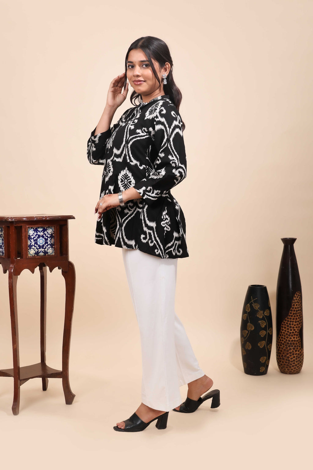 Black & White Ikat Print Peplum Tunic Top